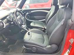 2010 Mini Cooper — 10