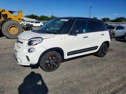 2017 Fiat 500L Trekking