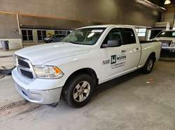 2017 RAM 1500 SLT