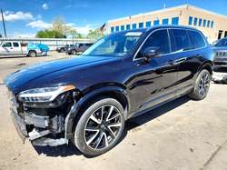 2020 Volvo XC90 T6 Momentum