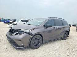 2022 Toyota Sienna XSE