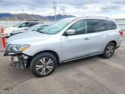 2017 Nissan Pathfinder SV