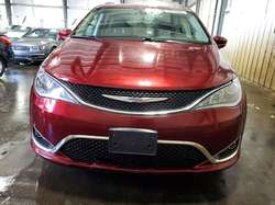 2018 Chrysler Pacifica Touring L Plus — 10