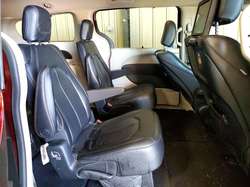 2018 Chrysler Pacifica Touring L Plus — 3
