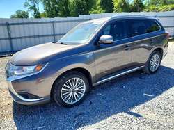2020 Mitsubishi Outlander SEL