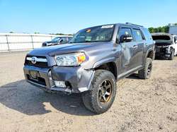 2013 Toyota 4RUNNER SR5