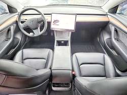 2022 Tesla Model 3 — 11