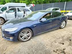 2015 Tesla Model S 85D