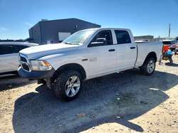 2015 RAM 1500 ST