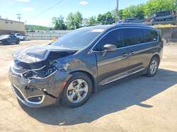 2017 Chrysler Pacifica Touring L Plus