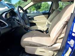 2013 Dodge Avenger SE — 10