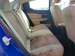 2013 Dodge Avenger SE — 2
