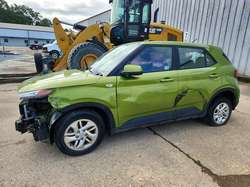 2024 Hyundai Venue SE
