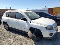 2016 Jeep Compass Sport — 9