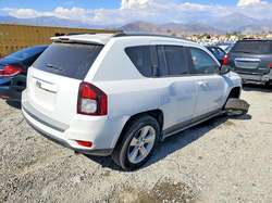 2016 Jeep Compass Sport — 8