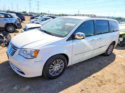 2013 Chrysler Town & Country Touring L