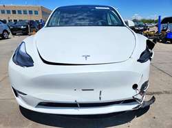2024 Tesla Model Y — 9
