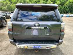 2023 Toyota 4RUNNER TRD OFF-Road Premium — 10