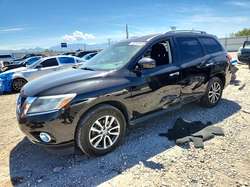 2015 Nissan Pathfinder SV