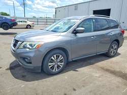 2018 Nissan Pathfinder SV