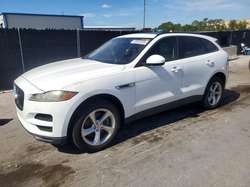 2017 Jaguar F-Pace PRE