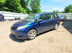2011 Toyota Sienna Base 7-Passenger