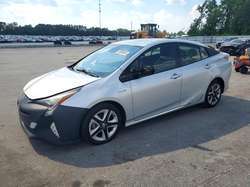 2016 Toyota Prius Four Touring