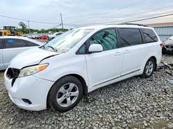 2011 Toyota Sienna FWD W/7-Passe