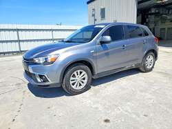 2019 Mitsubishi RVR SE