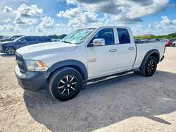 2015 RAM 1500 ST