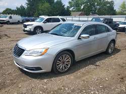 2012 Chrysler 200 Limited