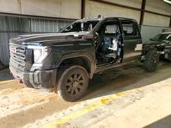 2025 GMC Sierra K2500 AT4