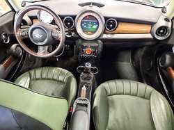 2012 Mini Cooper S — 11