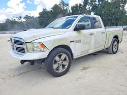 2015 RAM 1500 SLT