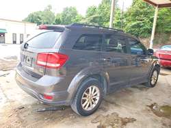 2017 Dodge Journey SXT — 6