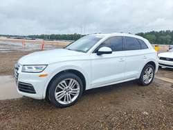 2020 Audi Q5 Premium Plus — 1