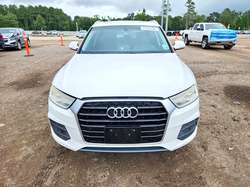 2016 Audi Q3 Premium Plus — 9