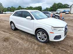 2016 Audi Q3 Premium Plus — 8