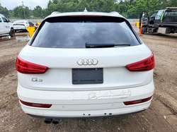 2016 Audi Q3 Premium Plus — 10