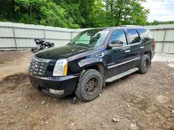 2011 Cadillac Escalade Luxury