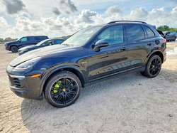 2017 Porsche Cayenne SE Hybrid Platinum