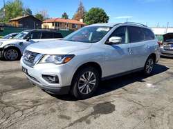 2019 Nissan Pathfinder SL
