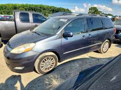 2010 Toyota Sienna XLE Limited