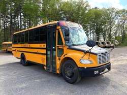 2015 Freightliner Chassis B2B