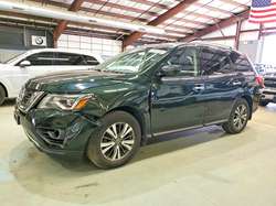 2019 Nissan Pathfinder SV