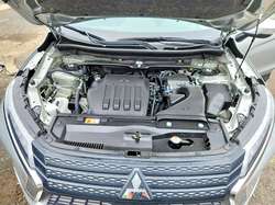 2025 Mitsubishi Eclipse Cross ES — 4