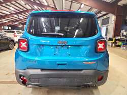 2021 Jeep Renegade Latitude — 10
