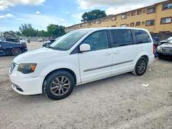 2015 Chrysler Town & Country S