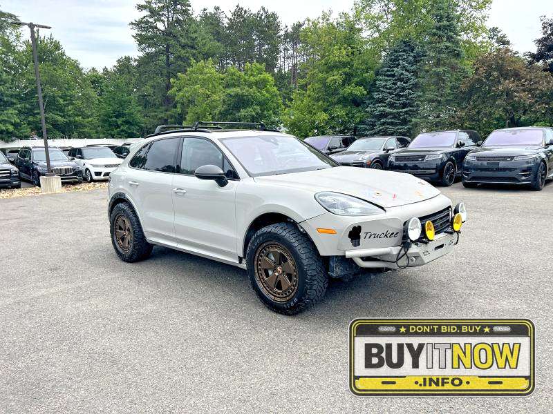 2021 Porsche Cayenne Turbo
