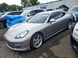2011 Porsche Panamera 2